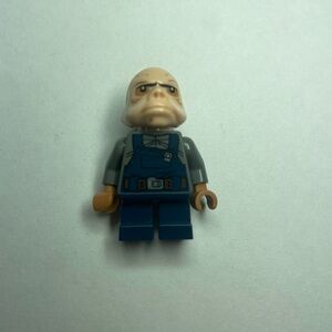 Genuine LEGO Ugnaught 75137 Star Wars mini figure